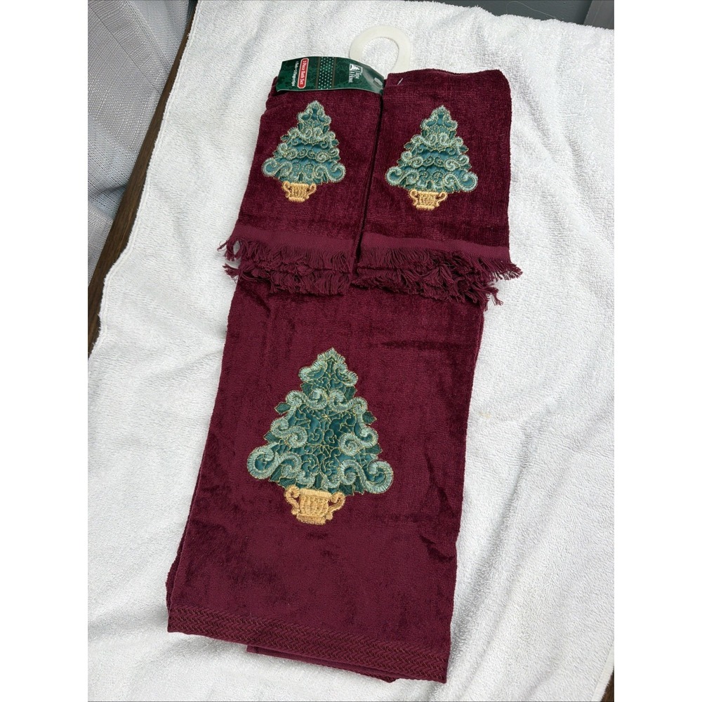 Vintage Y2K Christmas Tree Embroidered Towel Set 3 Piece Trim A Home Burgundy